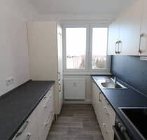 Vor dem Naschen Hände waschen...3-RW mit Einbauküche, Wanne & Balkon!!! - Freiberg