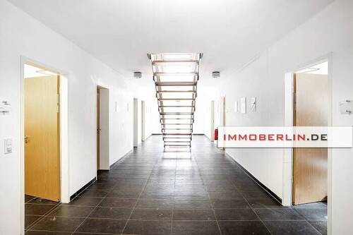 3 - 1 Zimmer Büro in Berlin