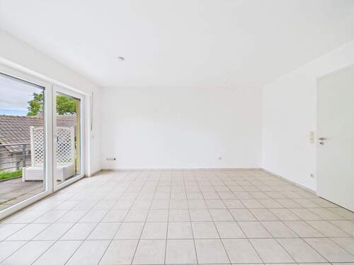 Wohn-/ & Schlafzimmer - 