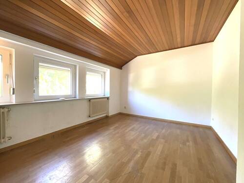Zimmer 2 OG - 