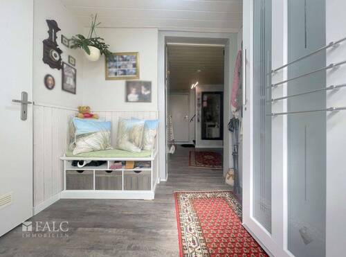 Eingang - 3 Zimmer Einfamilienhaus zum Kaufen in Ruppichteroth