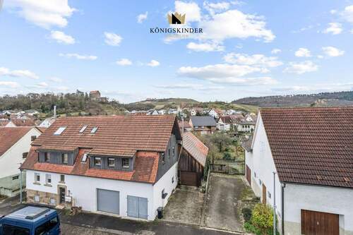 Märchenhafte Umgebung samt Schloss und Vergnügungspark - 