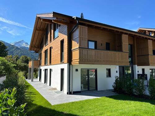 Moderne Architektur in alpinem Stil - 