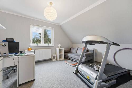Schlafzimmer 2 - Einfamilienhaus mit 102,00 m&sup2; in Berlin zum Kaufen