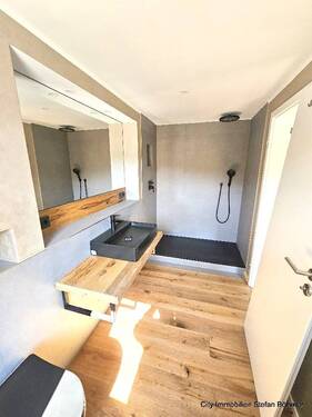 begehbares Duschbad - 