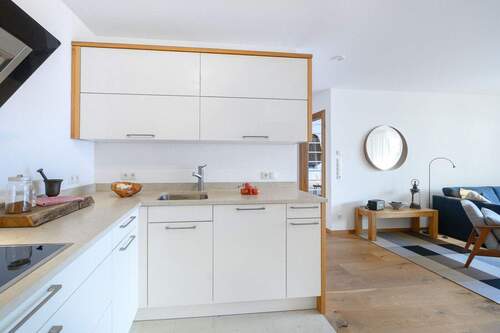 ... mit offener Küche - Terrassenwohnung mit 68,50 m&sup2; in Garmisch-Partenkirchen zum Kaufen