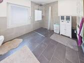 Tageslichtbad EG - 