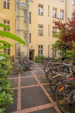 Begrünter Innenhof - 