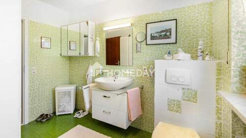 1. OG Badezimmer 2 - 