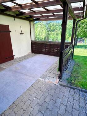 Terrasse mit Garten - 