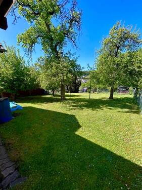 Garten - 5 Zimmer Einfamilienhaus in Rödental