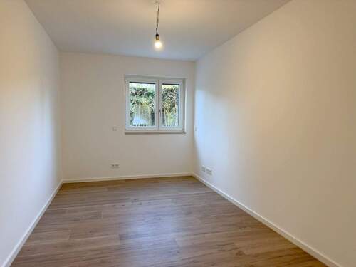 Schlafzimmer - 3 Zimmer Etagenwohnung in München