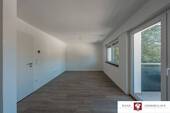 ETW Nr. 4 - EG links - Wohn- und Esszimmer Bild 3 - 