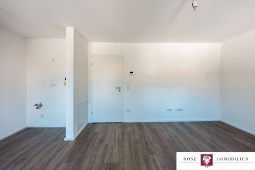 ETW Nr. 4 - EG links - Wohn- und Esszimmer mit Koc - 