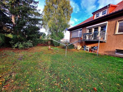 Versteckter Garten - 