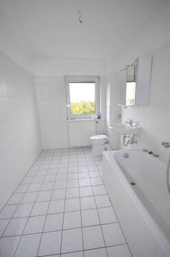 Badezimmer - Etagenwohnung mit 41,50 m² in Berlin zum Kaufen