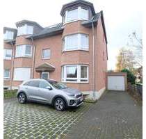 Zündorf-sonnige 2 -Zimmerwohnung mit Süd-Westbalkon im EG mit Garage iu. vorgelagertem Stellplatz - Köln-Porz