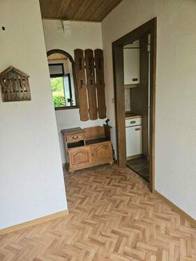 EG: Eingang, Flur, Garderobe - 