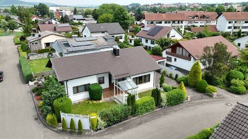 Drohne 1 - 7 Zimmer Mehrfamilienhaus, Wohnhaus zum Kaufen in Riedlingen