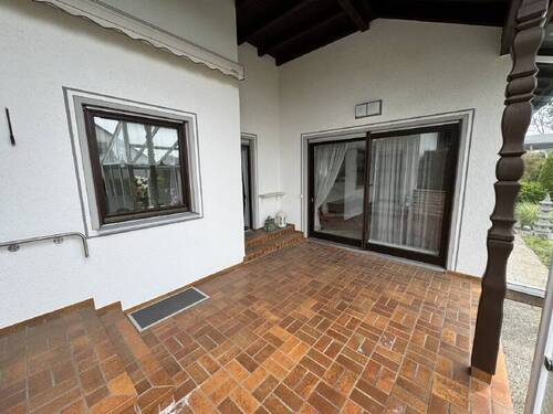 Überdachte Terrasse - 
