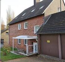 Schöne 3-Zimmer Wohnung in ruhiger Lage mit großem Balkon - Mülheim an der Ruhr Speldorf