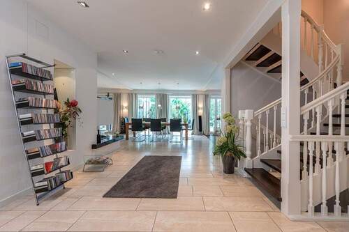 Großzügige Wohndiele - 