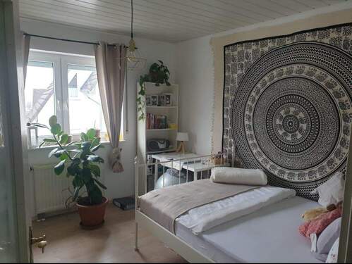 Schlafzimmer Einrichtungsbeispiel - 2 Zimmer Etagenwohnung zur Miete in Bendorf