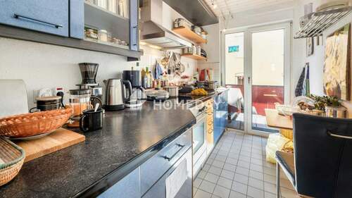 Küche 1 - Etagenwohnung mit 54,40 m² in Stuttgart zum Kaufen