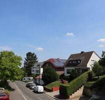 **Helle 2 Zimmerwohnung mit separatem Eingang und Balkon. Ausschließlich für den Einpersonenhaushalt!** - Alfter