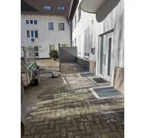 Kassel -2- Zi. -Whg. mit Terrasse und eigenem Eingang