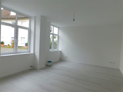 Wohnzimmer - 2 Zimmer Etagenwohnung in Kassel