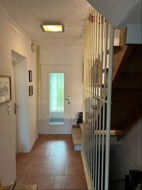 Diele und Eingangsbereich - 