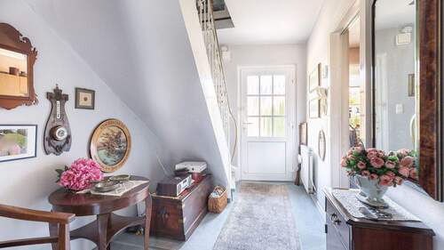 Eingangsbereich - 4 Zimmer Reihenmittelhaus zum Kaufen in Hamburg