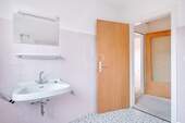 Badezimmer im Obergeschoss - 