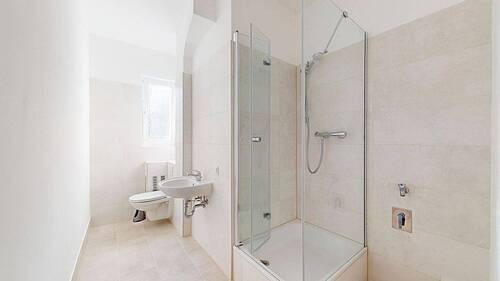 Duschbad mit Fenster - 