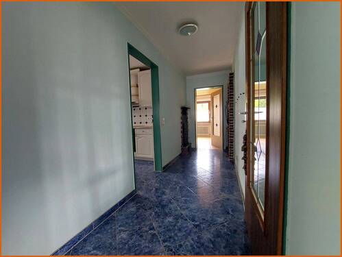 EG - L-förmiger Flur - 