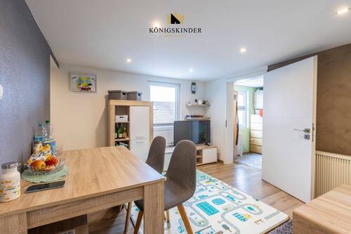 Wohnzimmer - Doppelhaushälfte mit 46,40 m² in Nürtingen zum Kaufen