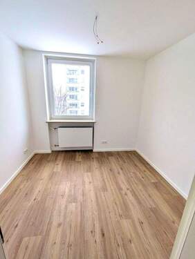 Zimmer 1 - Etagenwohnung mit 69,90 m&sup2; in München zur Miete