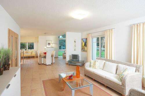 550987_392801954095283_6779010 - 