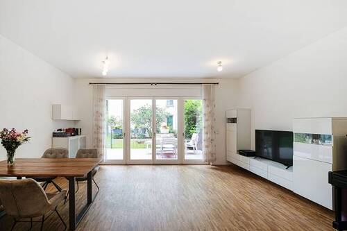 Bild 1 - Eine Rarität im Herzen Berlins: Wohnung mit Garten