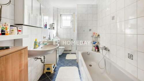 1. OG Badezimmer 2 - 