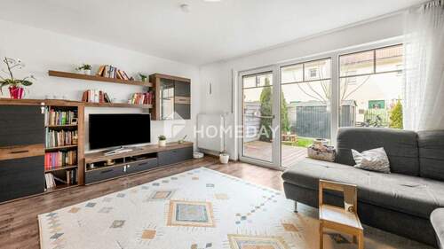 EG Wohnzimmer 2 - 6 Zimmer Reihenmittelhaus in Obertraubling