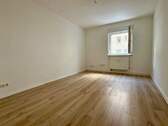 Wohnzimmer.jpg - 2 Zimmer Etagenwohnung zur Miete in Nürnberg