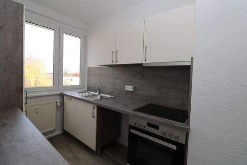 Beispiel Küche - 2 Zimmer Etagenwohnung zur Miete in Freiberg