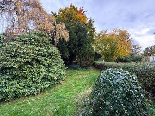 Grundstück - Separates Grundstück und Eigentumswohnung im Zweifamilienhaus