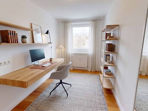 Arbeitszimmer (Bsp. Einrichtung) - 4 Zimmer Etagenwohnung in Potsdam