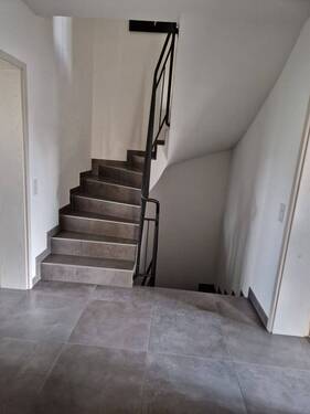 modernisiertes Treppenhaus - 