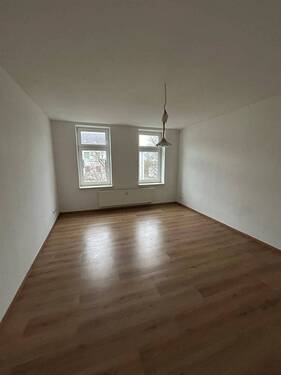 2.OG re - Mehrfamilienhaus, Wohnhaus mit 659,60 m² in Chemnitz zum Kaufen