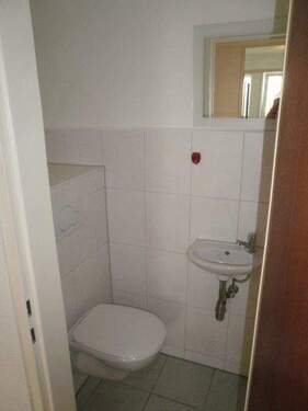 WC - Etagenwohnung mit 64,00 m² in Nürnberg zur Miete