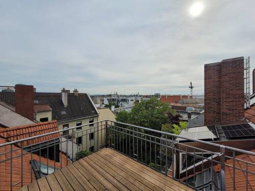 Dachterrasse - 4 Zimmer Etagenwohnung in München